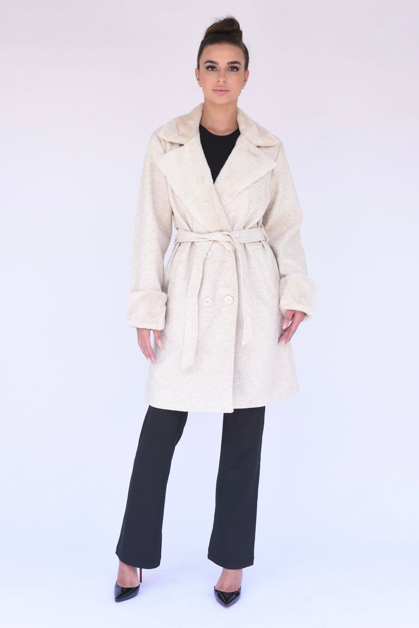 Chelsea Overcoat in Taupe