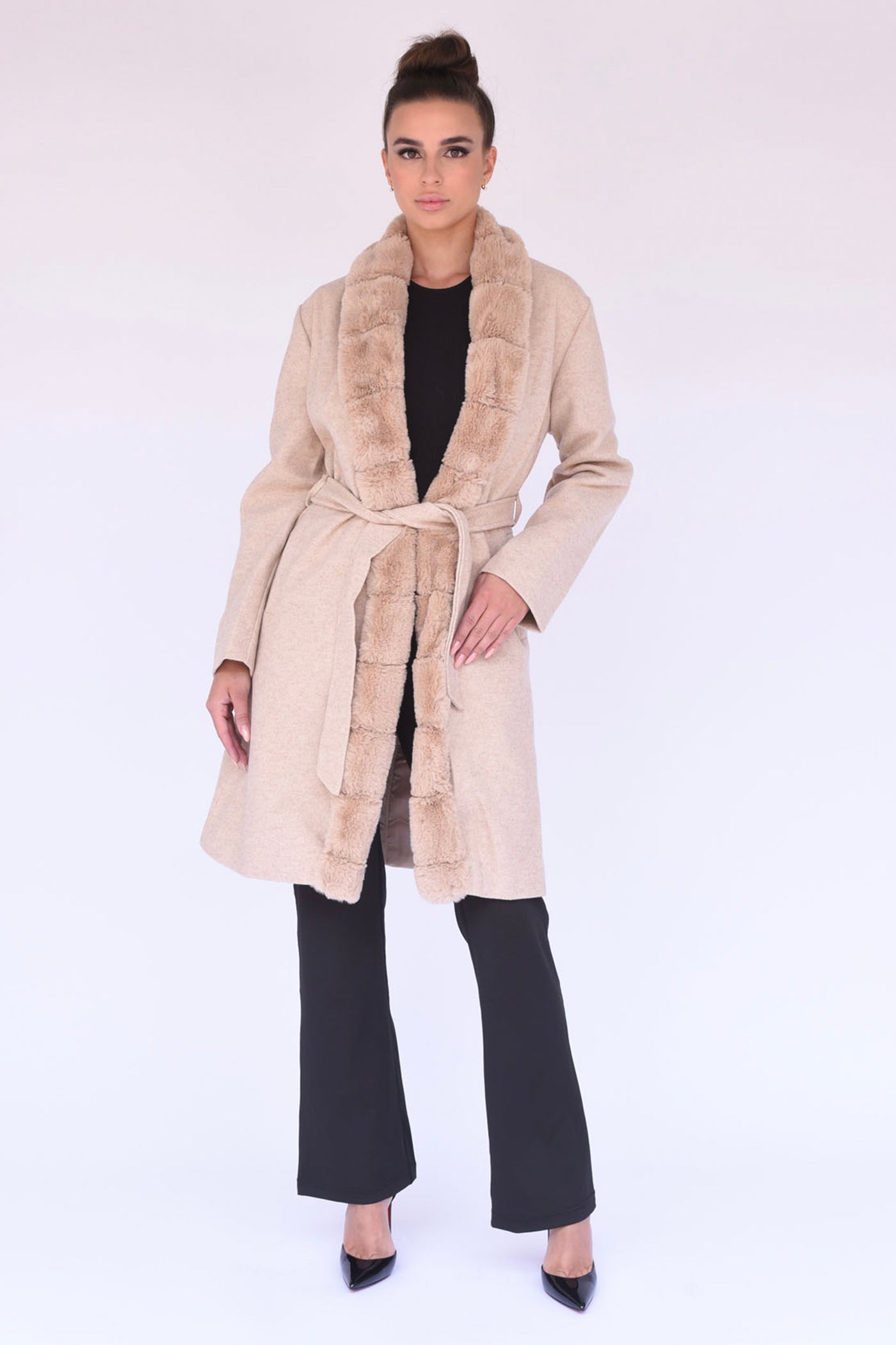 Elara Overcoat in Taupe